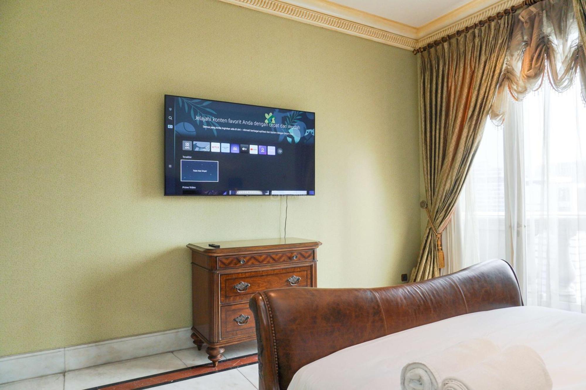 Appartement Luxurious And Strategic 4br Da Vinci By Travelio