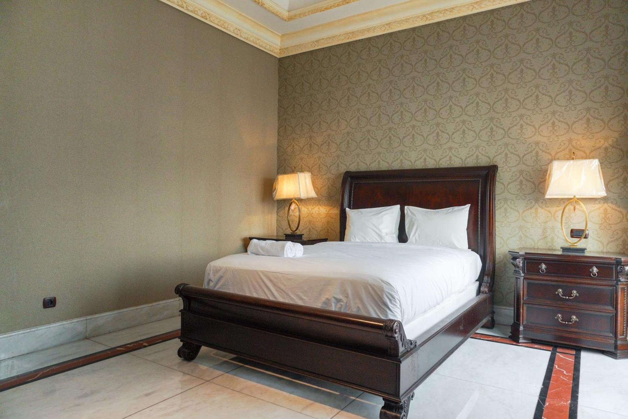 Appartement Luxurious And Strategic 4br Da Vinci By Travelio *